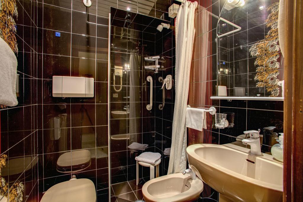 Lorena Hotel Florencia